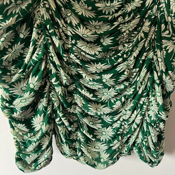 Torrid Women's Plus Size Green Floral Print Shirred Cami Top - Size 6 - NWT - Picture 7 of 9